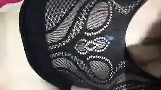 ضرب مؤخرة لبنانية حتى تئن من المتعة
