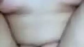 مضاجعة شرجية مكثفة مع دفقات متزامنة وكلام جنسي