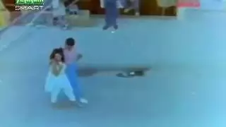 شغّل الفيديو لمشاهدة علاقة جنسية جماعية جامحة