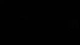 ميلف فيمدوم مفلس في الوشم تهيمن على الديك في الحلق العميق في جلسة اللسان الجماعية البرية