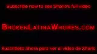 خضوع حنجري عميق وشرجي للاتينا السمراء في جنس جماعي غير مقطع