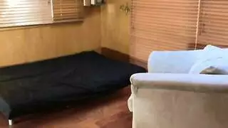 الطبيب وا الطبيبة مع المريضة