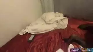 الإقلاع عن الإباحية مع زوجة الأب: جنس جامح وانفجار قذف هائل