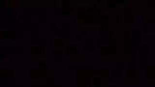 متجرد ملابس السباحة المتعري