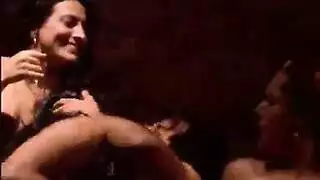 الراهبات بوس
