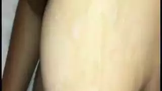 عرب نار فرسة سعودية تتناك من فحل اسمر يفشخ كسها وطيزها