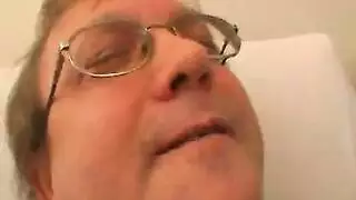 طبيبة ينيكها مريظها